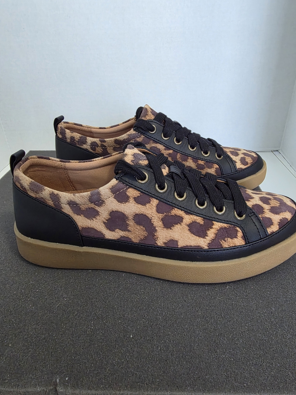 Leopard Print Platform Sneakers - Women's Casual Fashion - Picture 2 of 9